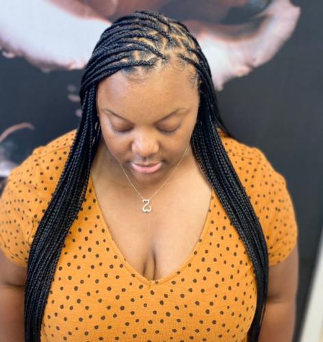 Medium Knotless Braids